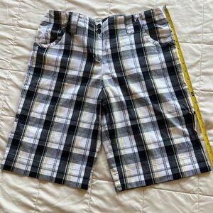 INC International Concepts women shorts sz 10